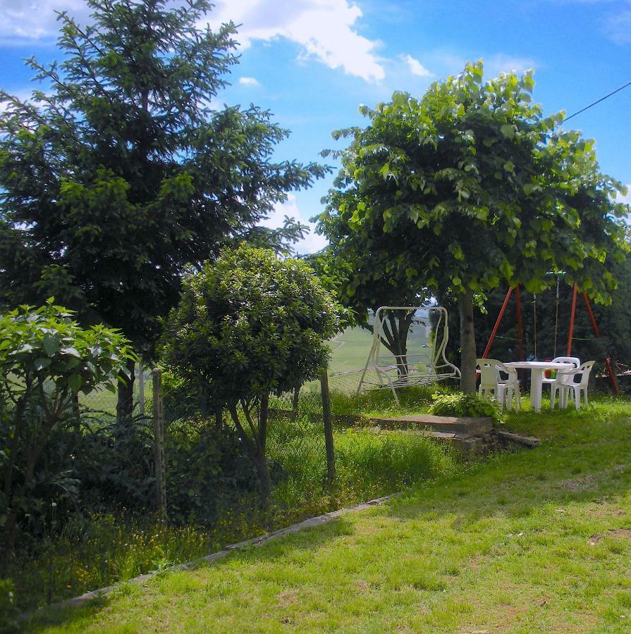 Willa Cascina Tra I Vigneti A Nizza Monferrato Zewnętrze zdjęcie